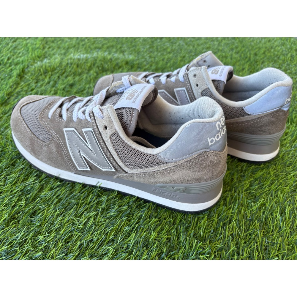 New Balance Classic 574 Grey Suede Mesh Sneakers WL574EVG Men 7.5 Womens 9